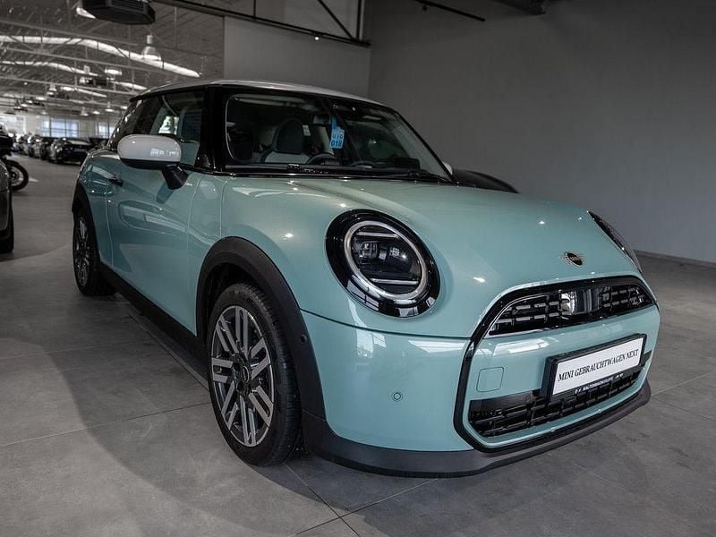 Gebraucht Mini Cooper Classic 114 kW (156 PS) 2025 Grün Kleinwagen