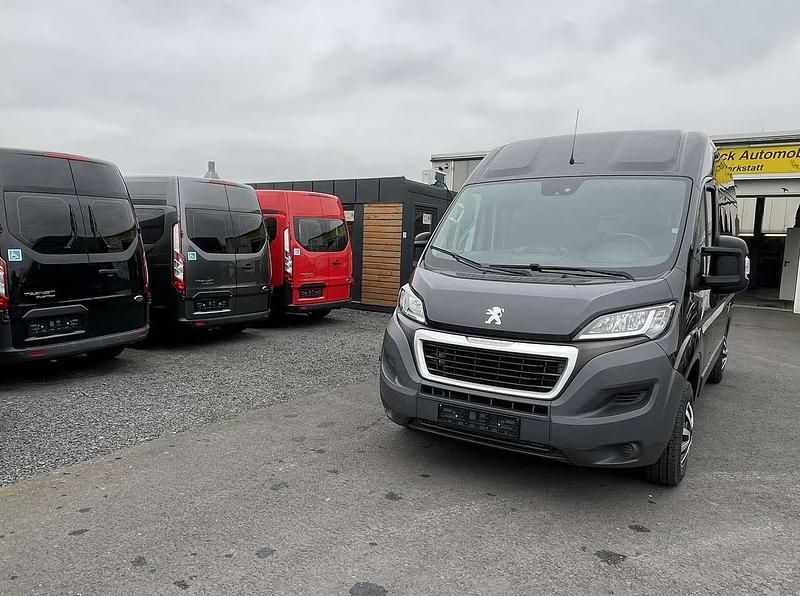 Gebraucht Peugeot Boxer 110 PS (80 kW) 2017 Schwarz Van