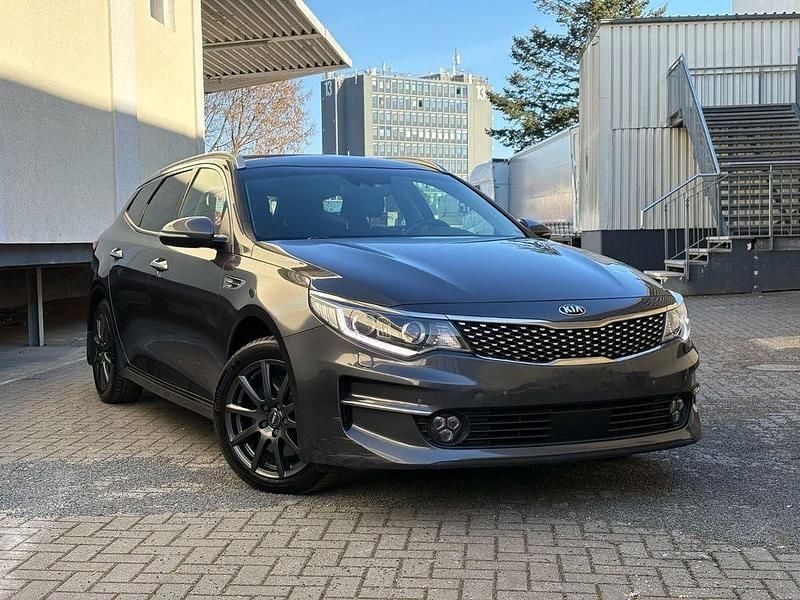 Gebraucht Kia Optima Edition 7 141 PS (103 kW) 2016 Grau Kombi
