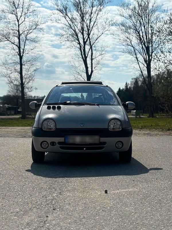 Gebraucht Renault Twingo 60 PS (44 kW) 2001 Silber Kleinwagen