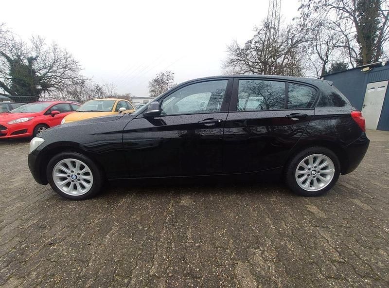 Gebraucht BMW 114 102 PS (75 kW) 2013 Schwarz Kleinwagen