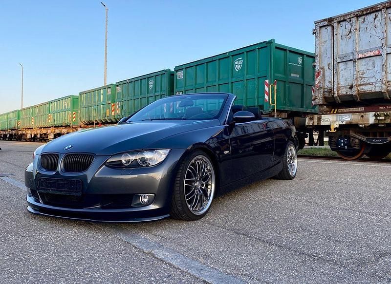 Gebraucht BMW 325 Cabriolet Performance 218 PS (160 kW) 2007 Grau Cabrio