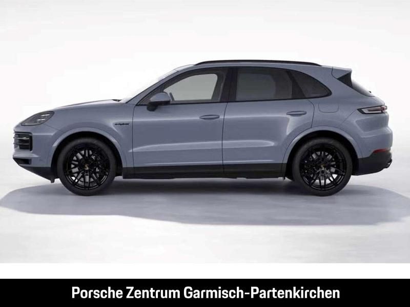 Gebraucht Porsche Cayenne 470 PS (345 kW) 2024 Arktikgrau SUV