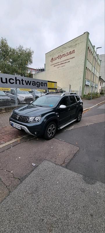 Grau Gebraucht 2018 Dacia Duster SUV | 12.500 € (Fairer Preis) - Bild 1/4
