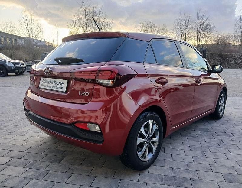 Gebraucht Hyundai i20 YES! 84 PS (61 kW) 2019 Violett Kleinwagen