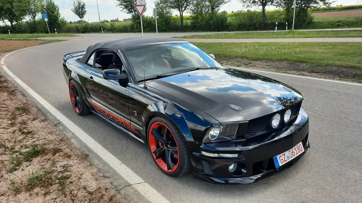 Gebraucht Ford Mustang 416 PS (305 kW) 2007 Schwarz Cabrio