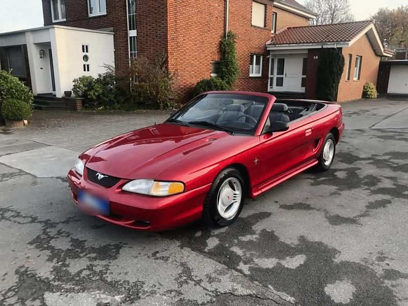 Second-hand Ford Mustang 159 CP (116 kW) 1995 Roșu Cabrio