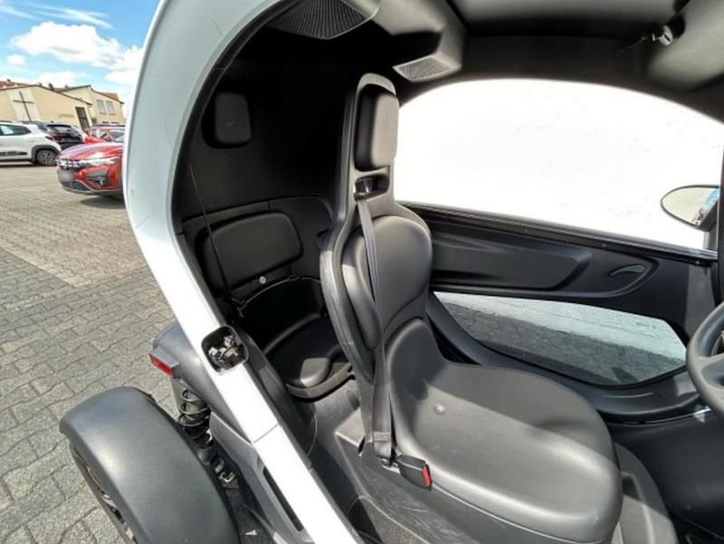 Gebraucht Renault Twizy 12 kW (17 PS) 2021 Weiß Kleinwagen