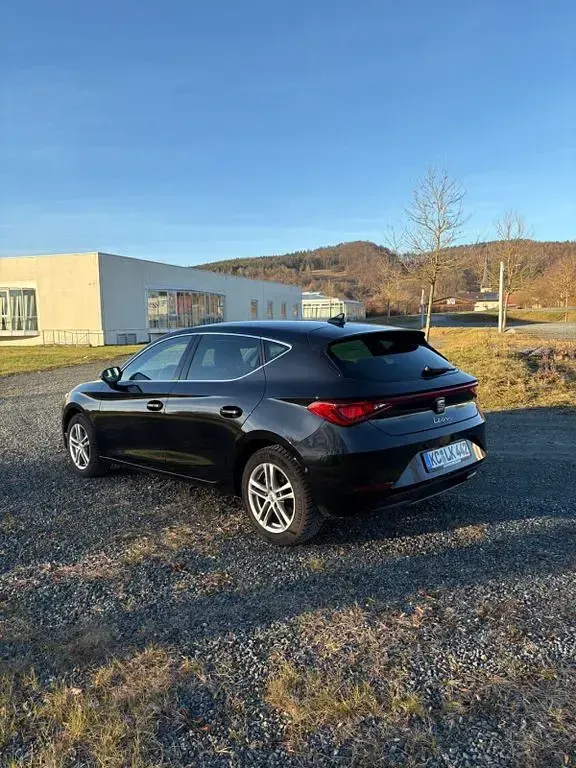 Gebraucht Seat Leon Style 131 PS (96 kW) 2021 Schwarz Limousine
