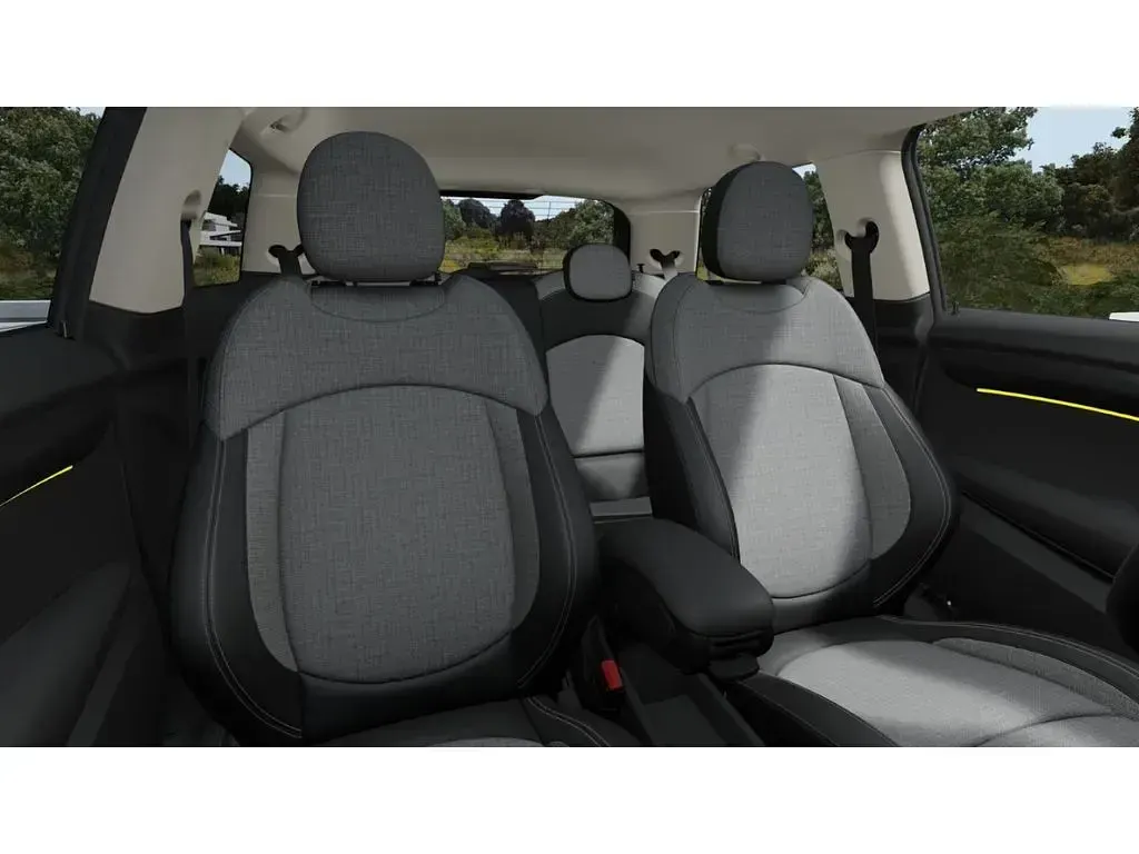 Gebraucht Mini Cooper SE 135 kW (184 PS) 2023 Schwarz Kleinwagen