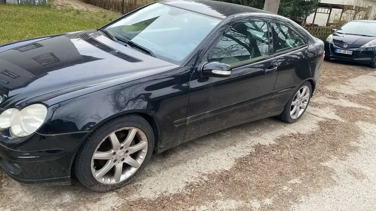 Gebraucht Mercedes C180 Sport Edition 143 PS (105 kW) 2006 Schwarz Coupé