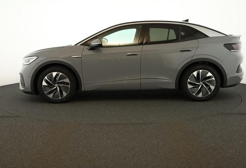 Gebraucht VW ID.5 Pro Performance 150 kW (204 PS) 2022 Mondsteingrau SUV