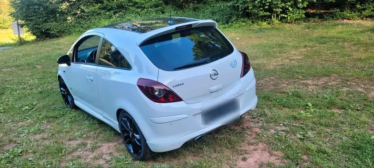 Gebraucht Opel Corsa OPC 90 PS (66 kW) 2014 Weiß Kleinwagen