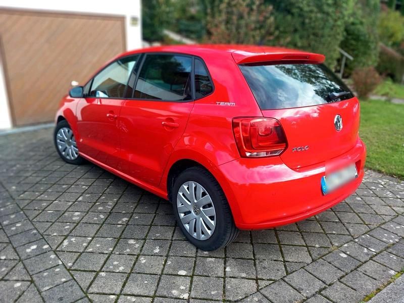 Rot Gebraucht 2010 VW Polo Kleinwagen | 3.350 € (Superpreis) - Bild 1/4