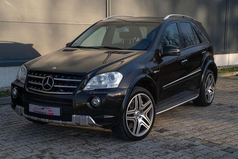 Schwarz Gebraucht 2010 Mercedes ML63 AMG AMG SUV | 24.990 € (Fairer Preis) - Bild 1/4