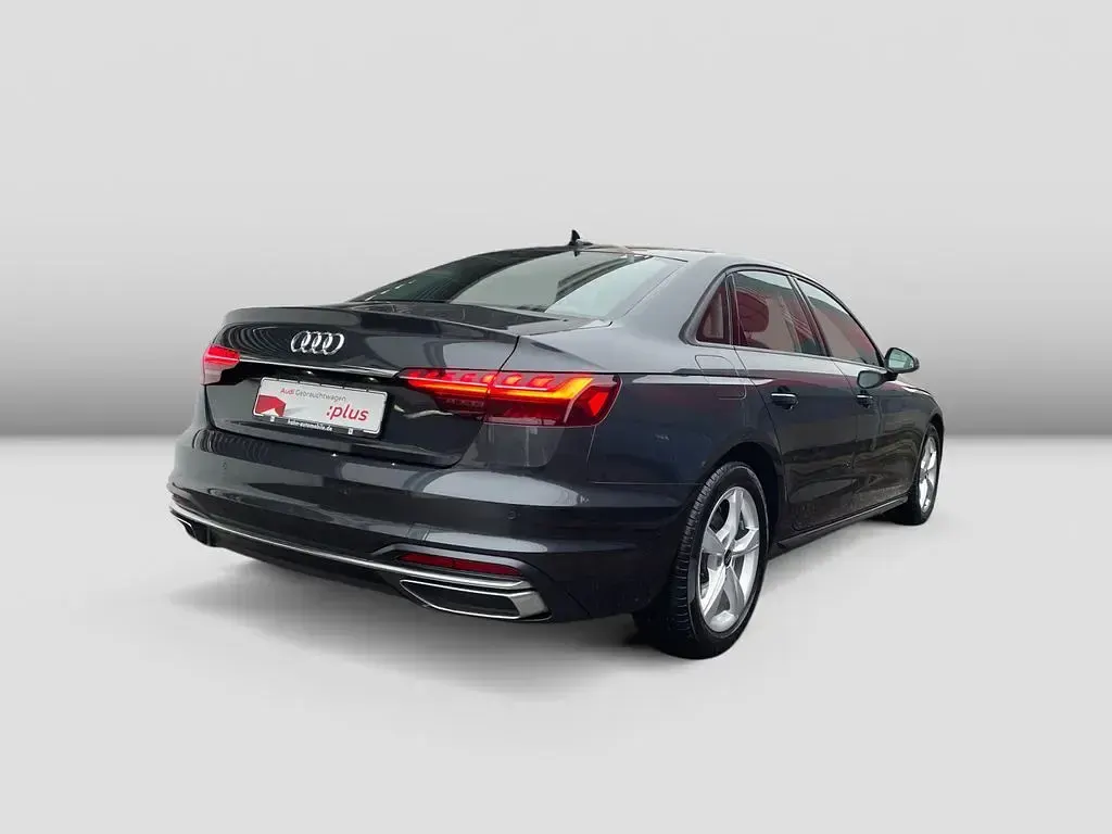 Gebraucht Audi A4 Advanced 136 PS (100 kW) 2024 Grau Limousine