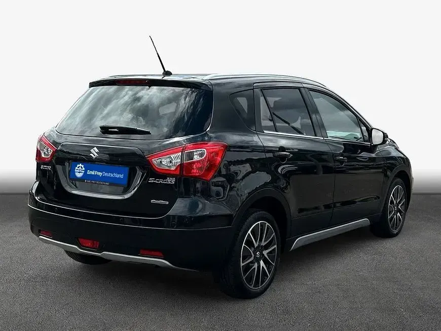 Gebraucht Suzuki SX4 140 PS (102 kW) 2018 Schwarz metallic Limousine