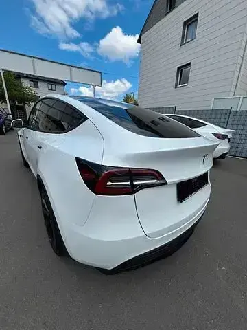 Brugt Tesla Model Y 378 kW (514 HK) 2023 Hvid SUV
