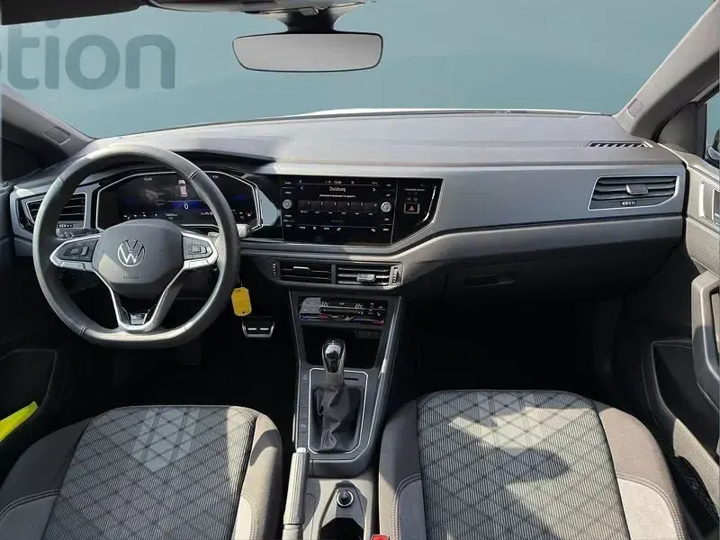 Używany VW Taigo 150 KM (110 kW) 2025 Biały SUV