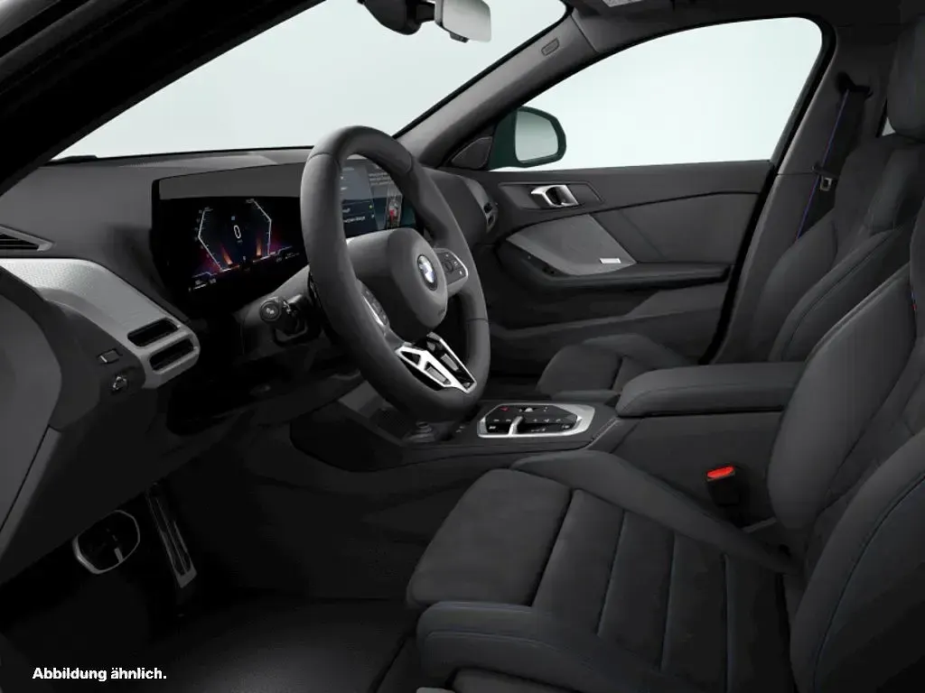 Gebraucht BMW 120 Sport Line 150 PS (110 kW) 2025 Schwarz Kleinwagen