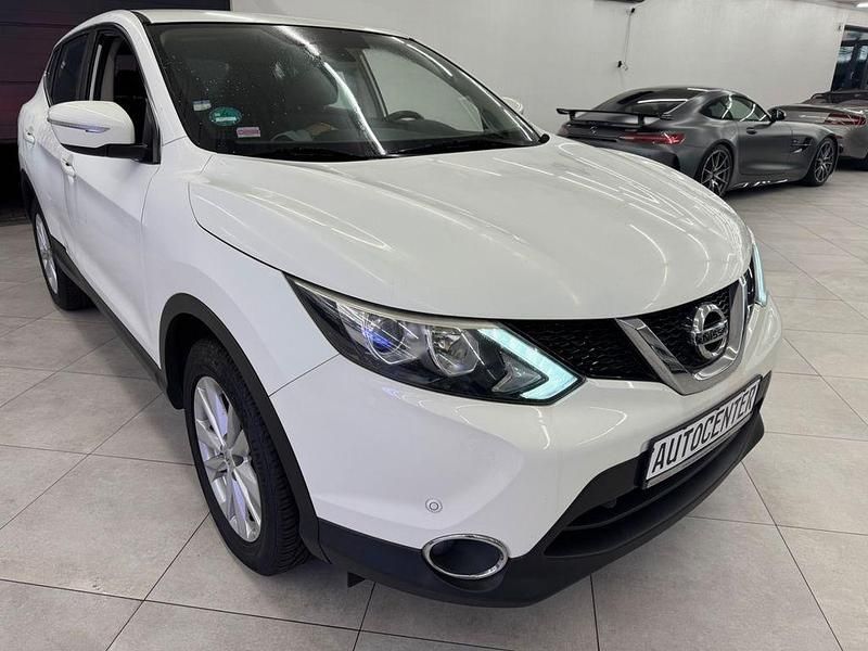 Weiß Gebraucht 2014 Nissan Qashqai Acenta SUV | 5.900 € (Fairer Preis) - Bild 1/4