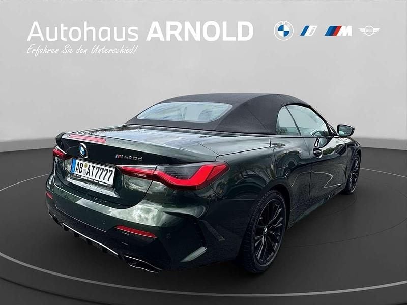 Gebraucht BMW 440 340 PS (250 kW) 2024 Sanremo green Cabrio