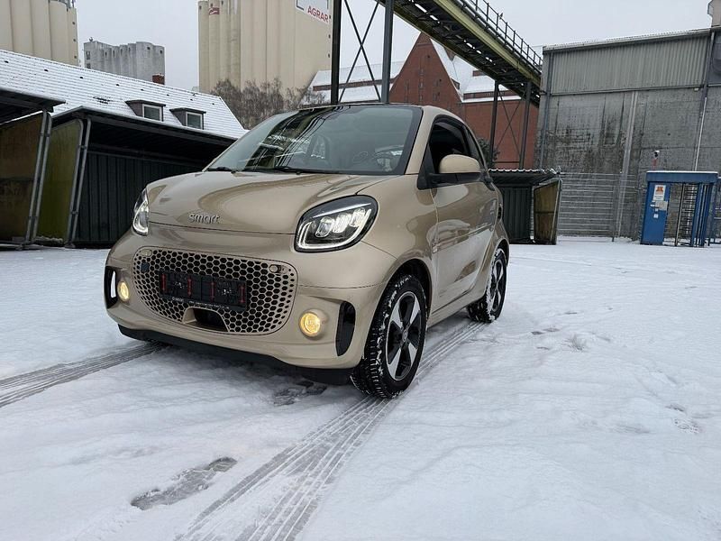 Gold Gebraucht 2020 Smart ForTwo Coupé Coupé | 11.390 € (Fairer Preis) - Bild 1/4