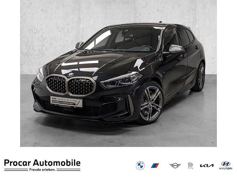 Schwarz Gebraucht 2022 BMW M135 M Sport Kleinwagen | 31.990 € (Guter Preis) - Bild 1/2