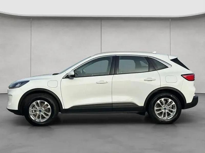Gebraucht Ford Kuga Titanium 224 PS (164 kW) 2022 Frozen white SUV
