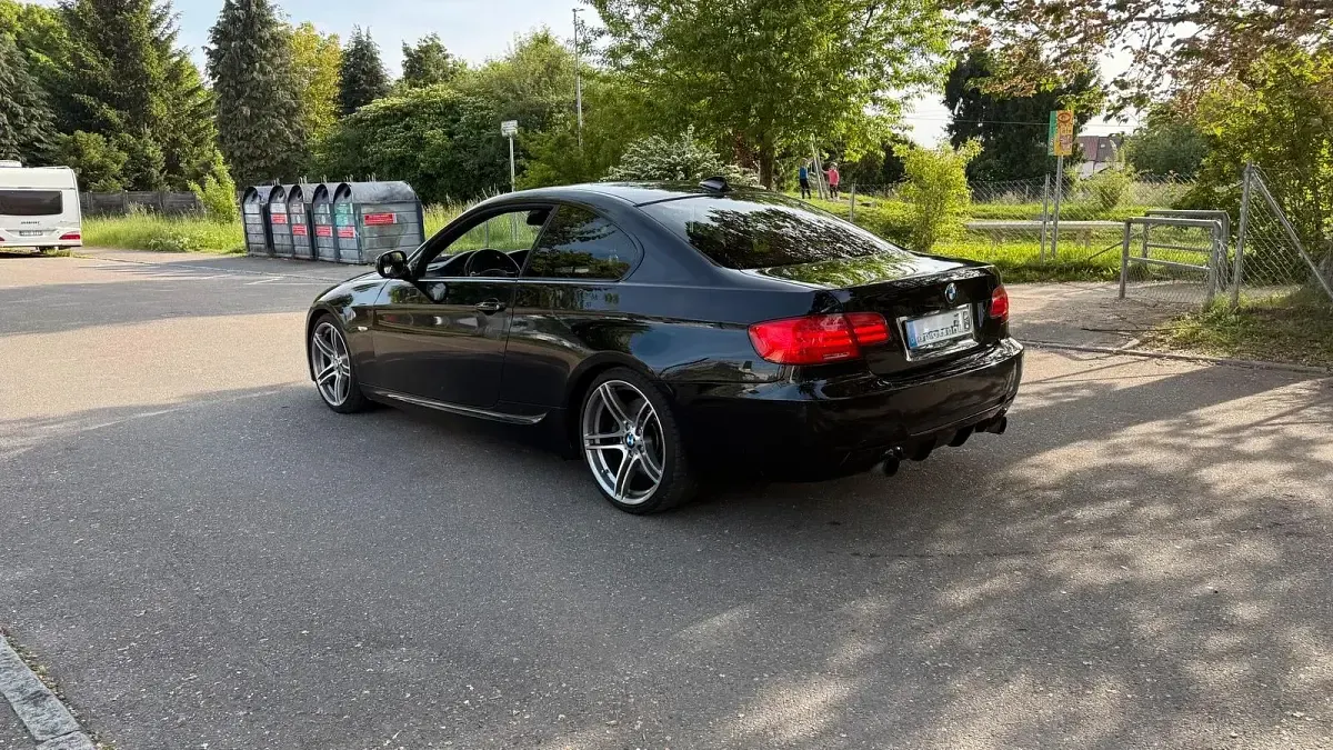 Gebraucht BMW 335 M Sport 306 PS (225 kW) 2010 Schwarz Coupé