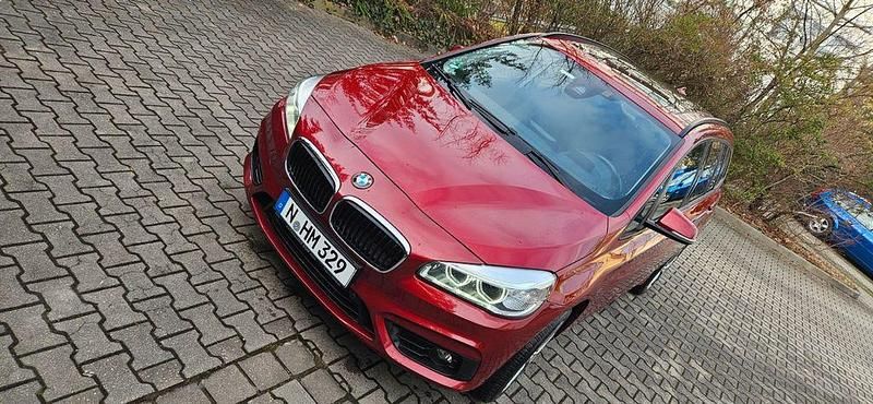 Gebraucht BMW 220 Gran Tourer Luxury Line 190 PS (139 kW) 2015 Rot Van / Kleinbus