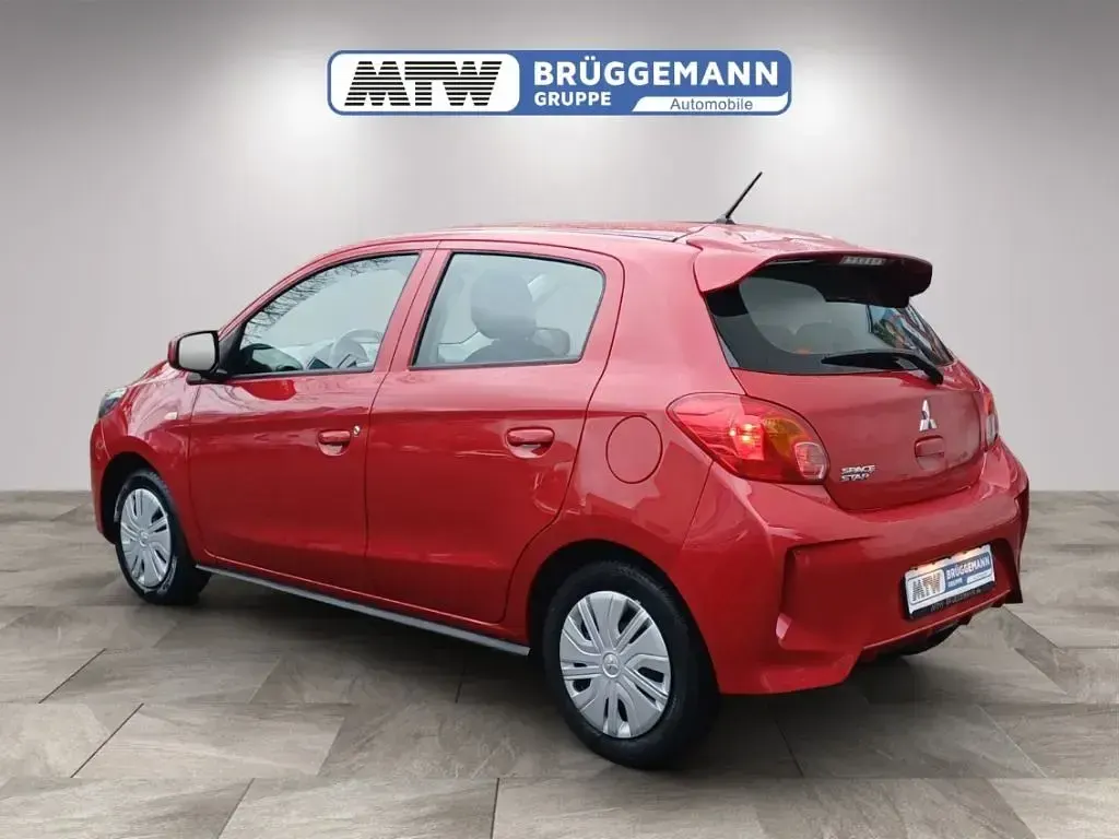 Brugt Mitsubishi Space Star Select 71 HK (52 kW) 2023 Rød Hatchback