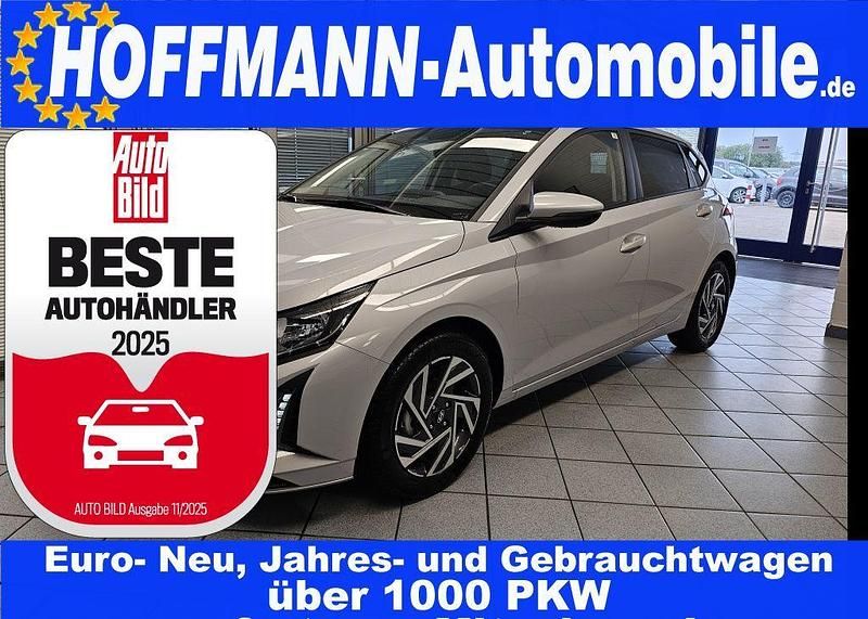 Grau Neu 2025 Hyundai i20 Limousine | 18.650 € (Fairer Preis) - Bild 1/4