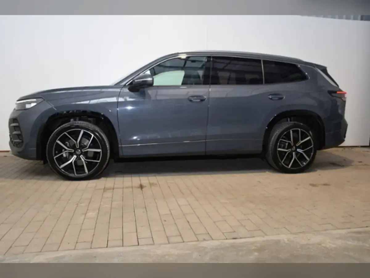 Gebraucht VW Tayron R-line 193 PS (141 kW) 2025 Delfingrau metallic SUV