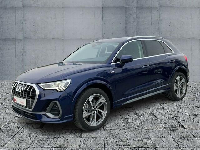 Gebraucht Audi Q3 S-Line 245 PS (180 kW) 2024 Navarrablau metallic SUV