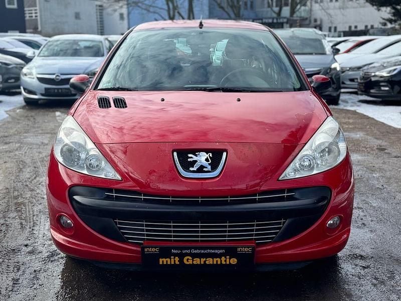 Gebraucht Peugeot 206 73 PS (53 kW) 2012 Rot Limousine