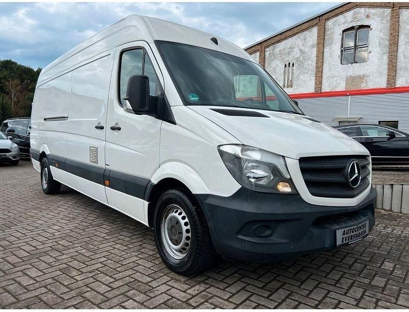 Weiß Gebraucht 2017 Mercedes Sprinter Van | 17.999 € (Fairer Preis) - Bild 1/4