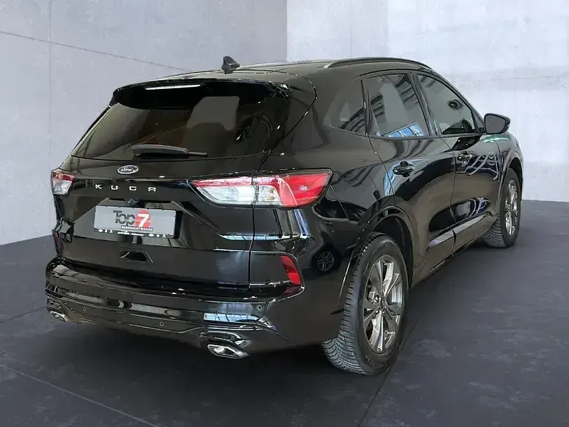 Gebraucht Ford Kuga ST-Line X 225 PS (165 kW) 2022 Obsidian schwarz (metallic) SUV