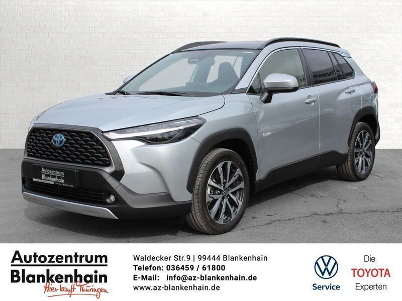Siver metallic Gebraucht 2022 Toyota Corolla Cross Premium SUV | 31.890 € (Superpreis) - Bild 1/4