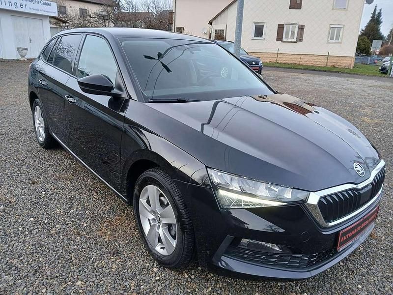 Blackmagicperleffekt Gebraucht 2019 Skoda Scala Style Kleinwagen | 13.490 € (Fairer Preis) - Bild 1/4