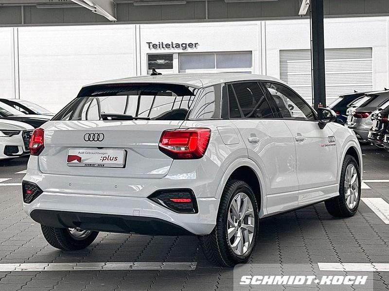 Gebraucht Audi Q2 Advanced Plus 150 PS (110 kW) 2025 Gletscherweiß metallic SUV