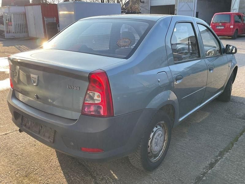 Gebraucht Dacia Logan Ambiance 75 PS (55 kW) 2009 Grau Limousine