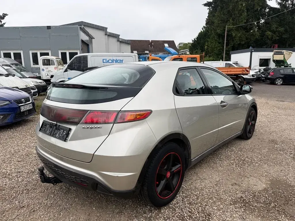 Gebraucht Honda Civic Comfort 83 PS (61 kW) 2006 Grau Limousine