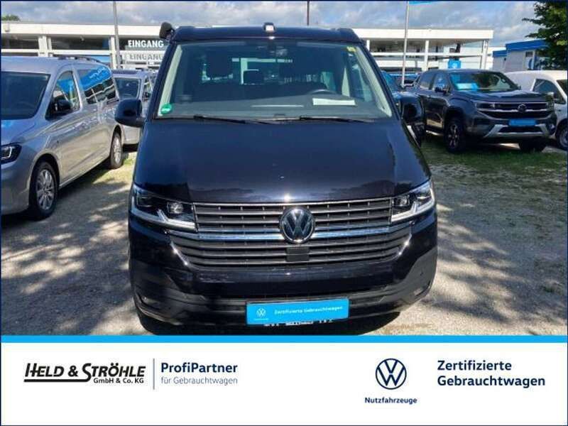 Deep black perleffekt (metallic) Gebraucht 2022 VW T6.1 Beach Van | 57.420 € (Etwas zu teuer) - Bild 1/3