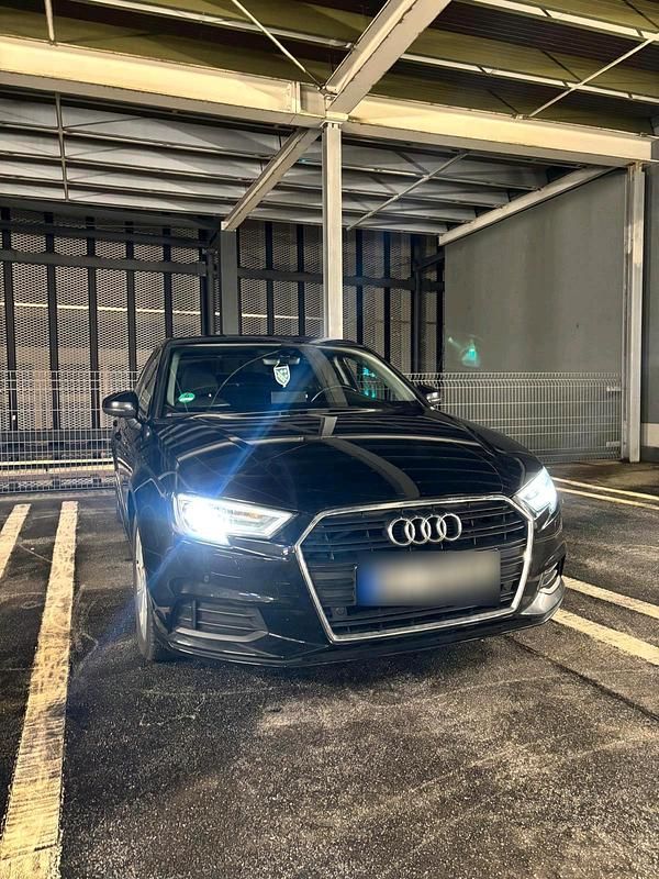 Gebraucht Audi A3 Ambition 150 PS (110 kW) 2017 Schwarz Limousine