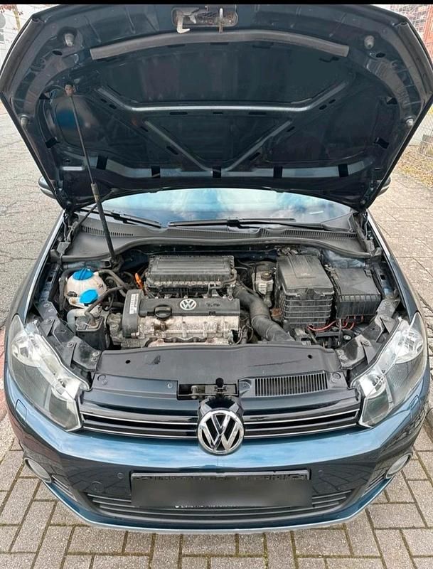 Gebraucht VW Golf VI 85 PS (62 kW) 2010 Blau Kleinwagen