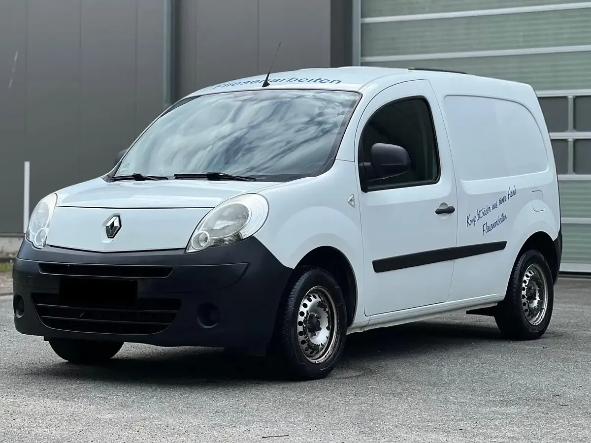 Usata Renault Kangoo 90 CV (66 kW) 2012 Bianco Monovolume