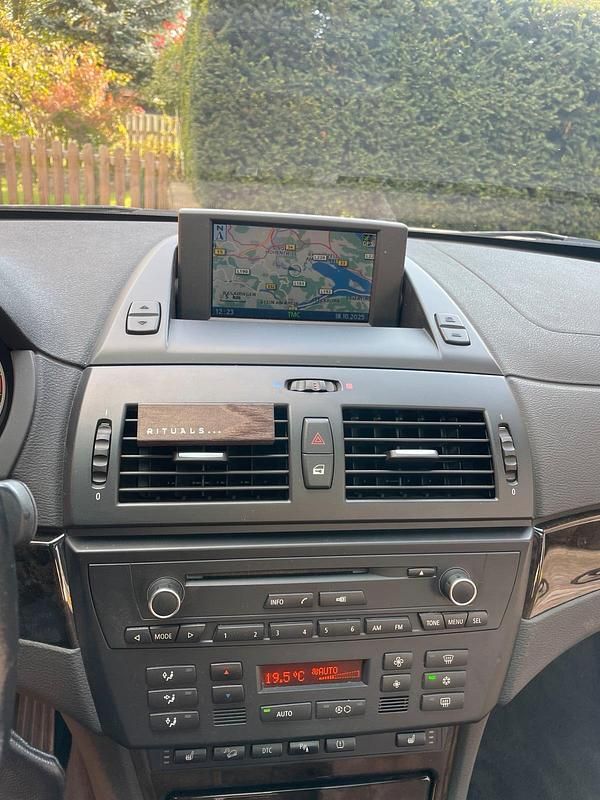 Gebraucht BMW X3 218 PS (160 kW) 2009 Gold SUV