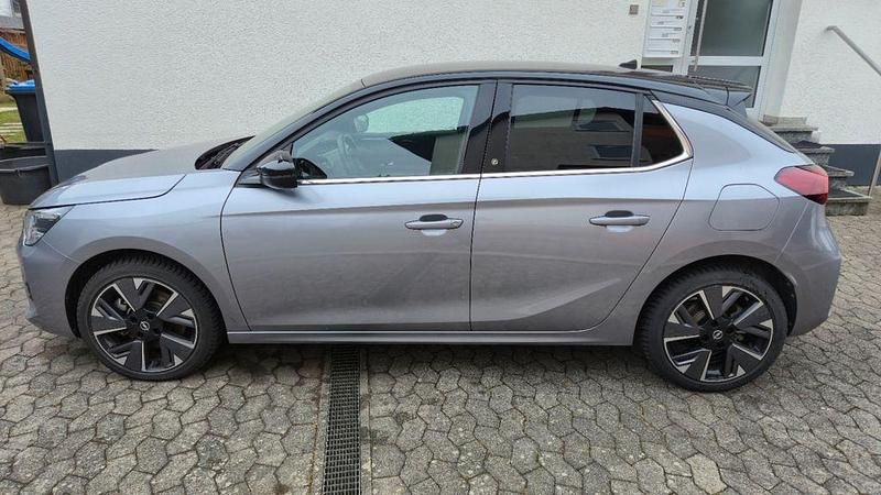 Gebraucht Opel Corsa-e Ultimate 100 kW (136 PS) 2021 Grau Kleinwagen