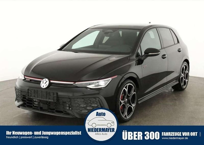 Neu VW Golf VIII GTI 265 PS (194 kW) 2025 Grau Limousine